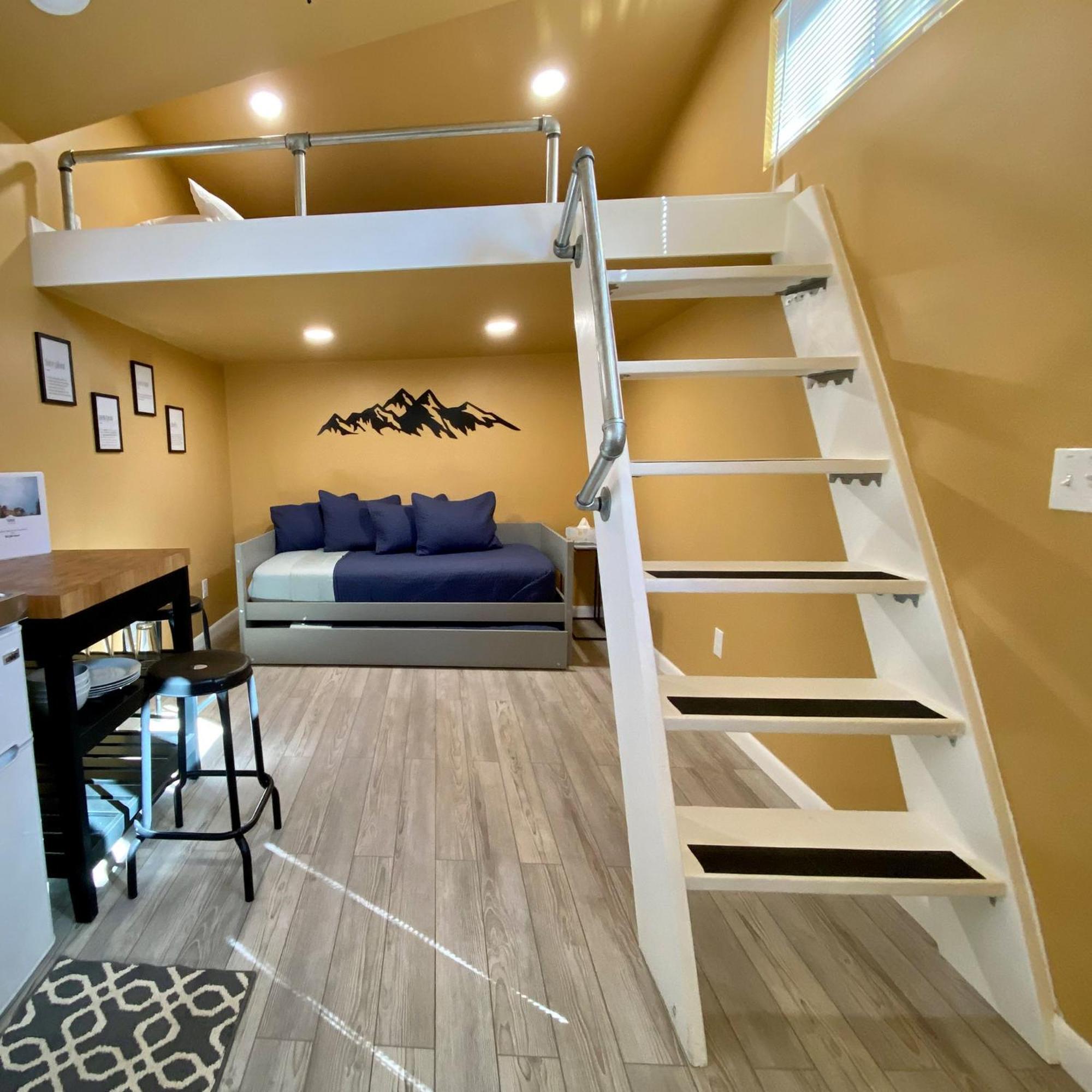 Weecasa Tiny Home Resort Lyons Ngoại thất bức ảnh